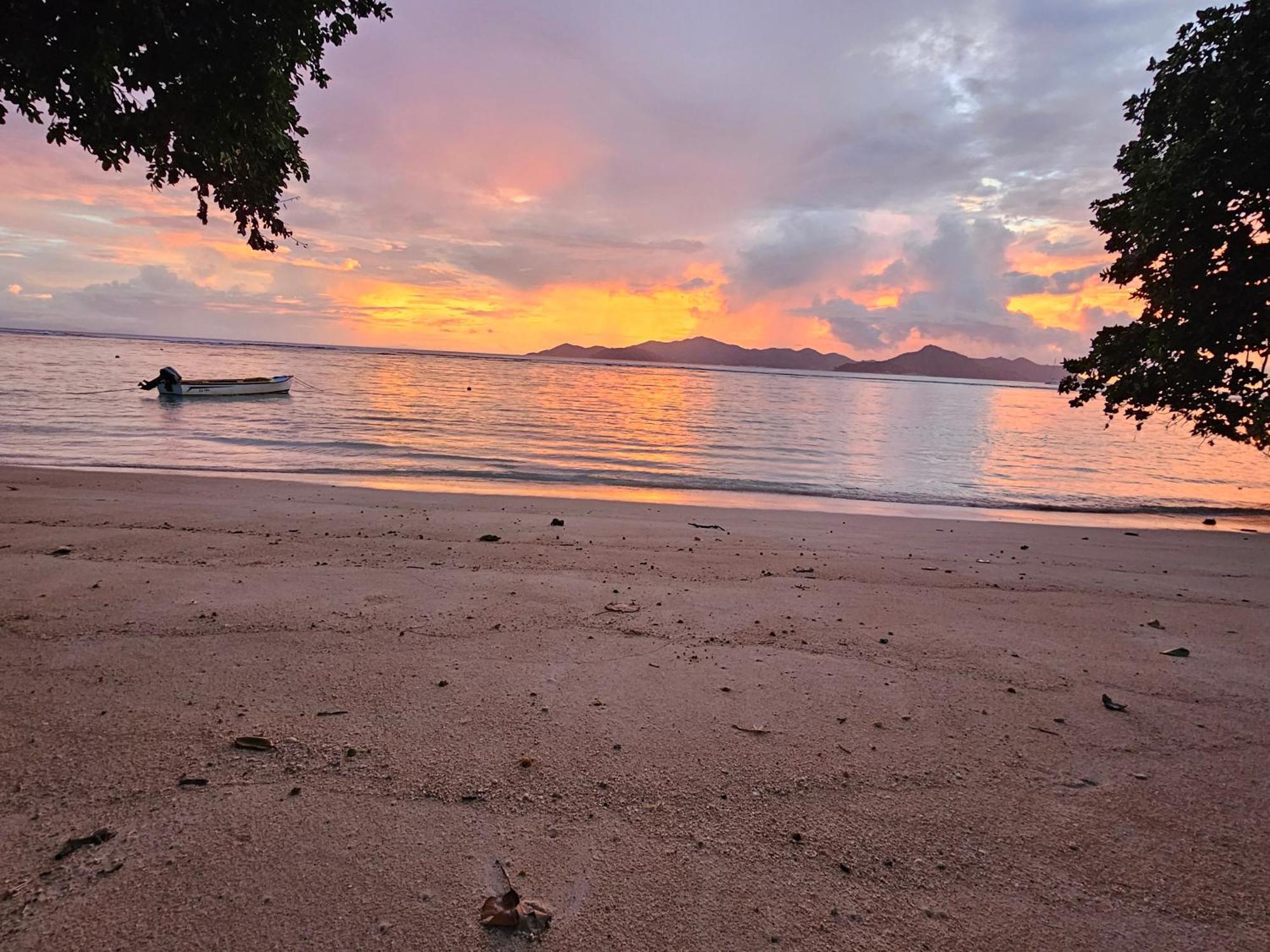 La Digue Luxury Beach & Spa Exteriér fotografie
